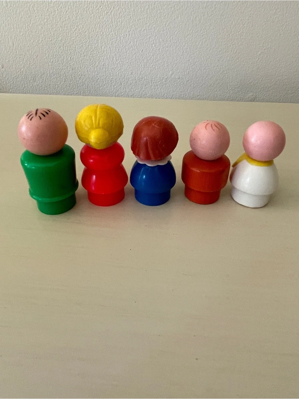 Vintage Fisher Price Play Family Mini Bus and Little People #141 1977-81 Version